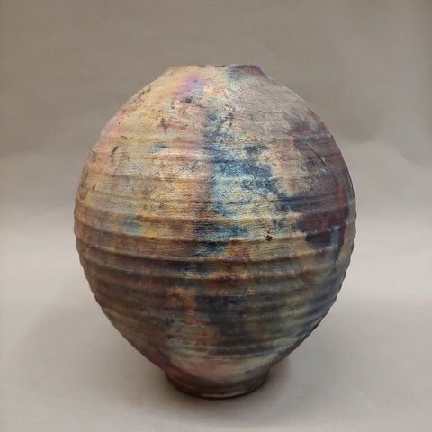 Click to view detail for Vase Raku, Ribbed 10 x 8